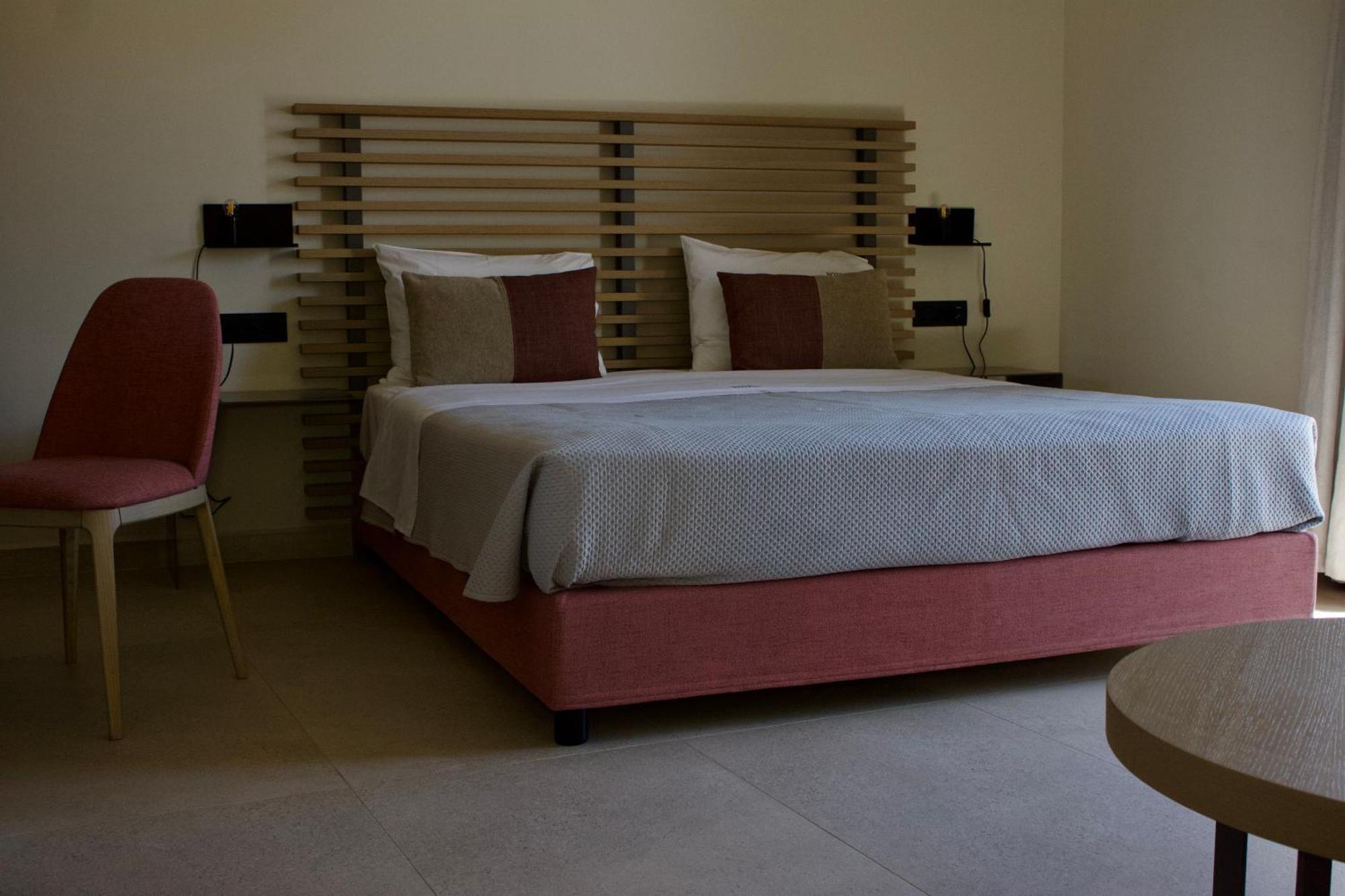 Notos Luxury Studios Кателиос Екстериор снимка